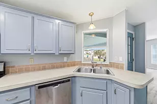 1187 Barefoot Cir, Barefoot Bay, FL 32976 - Photo 9