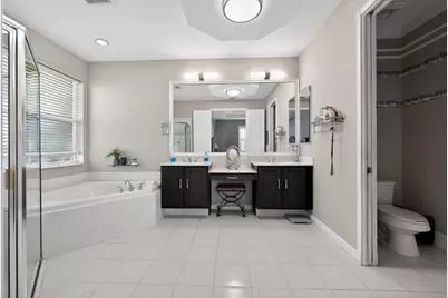 9430 Lantern Bay Circle, West Palm Beach, FL 33411 - Photo 21