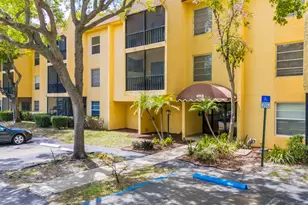 490 NW 20th St, Boca Raton, FL 33431 - Photo 1