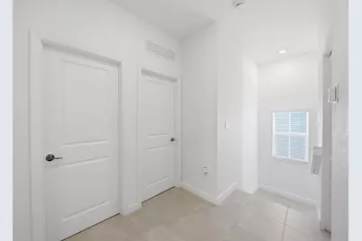 2324 NW 130th Street, Miami, FL 33167 - Photo 15