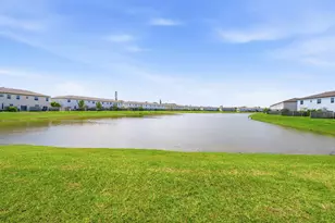 2324 NW 130th St, Miami, FL 33167 - Photo 21