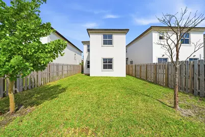 2324 NW 130th Street, Miami, FL 33167 - Photo 19