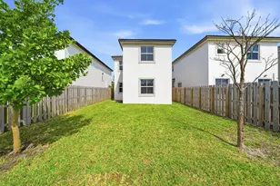 2324 NW 130th St, Miami, FL 33167 - Photo 19