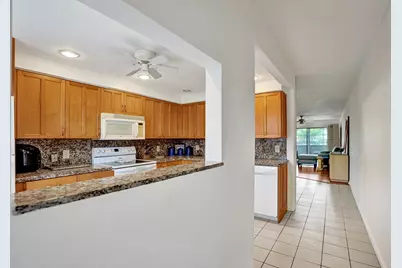 1020 Lincoln, Boca Raton, FL 33434 - Photo 3