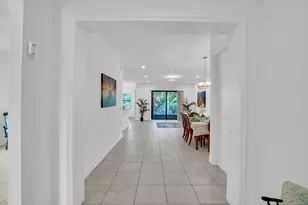 5585 40th Ave, Vero Beach, FL 32967 - Photo 5