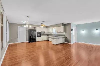 7313 Oakmont Drive, Lake Worth, FL 33467 - Photo 19