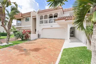 126 Harbor Cir, Delray Beach, FL 33483 - Photo 1