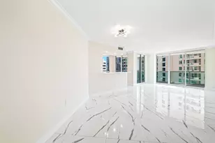 347 N New River Dr E, Fort Lauderdale, FL 33301 - Photo 5