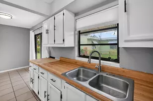 4117 NW 5th Ave, Oakland Park, FL 33309 - Photo 11