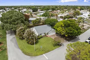 1904 NE Avenida Dracaena, Jensen Beach, FL 34957 - Photo 27