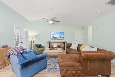 1904 NE Avenida Dracaena, Jensen Beach, FL 34957 - Photo 5