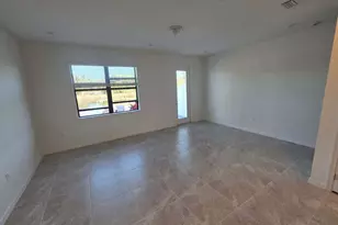 7783 SW Bentley Ln, Stuart, FL 34997 - Photo 3