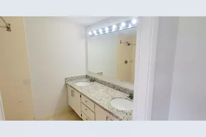 6407 64th Way, West Palm Beach, FL 33409 - Photo 11