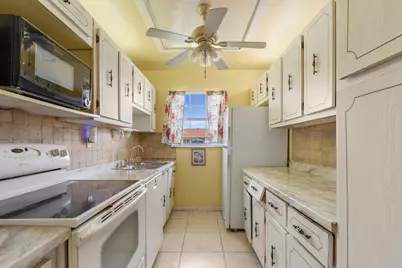 5025 NW 3rd #C, Delray Beach, FL 33445 - Photo 9