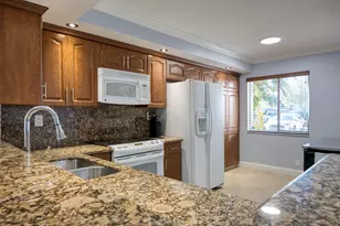 380 NW 67th St, Boca Raton, FL 33487 - Photo 9