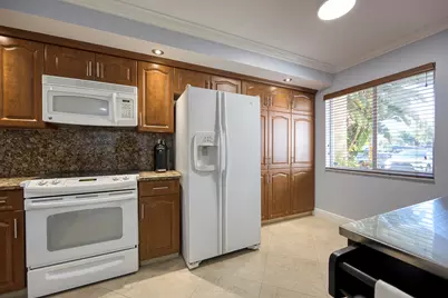380 NW 67th Street #Apt 101, Boca Raton, FL 33487 - Photo 9