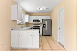 2441 SE University Terrace, Port Saint Lucie, FL 34952 - Photo 7