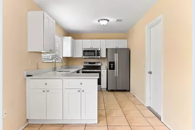 2441 SE University Terrace, Port Saint Lucie, FL 34952 - Photo 7