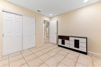 2441 SE University Terrace, Port Saint Lucie, FL 34952 - Photo 11