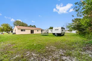 2441 SE University Terrace, Port Saint Lucie, FL 34952 - Photo 15