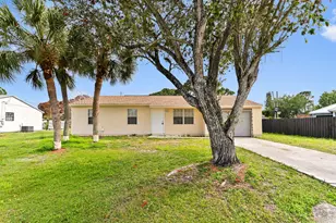 2441 SE University Terrace, Port Saint Lucie, FL 34952 - Photo 1