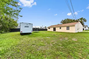 2441 SE University Terrace, Port Saint Lucie, FL 34952 - Photo 17