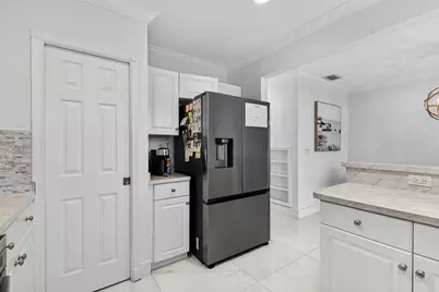 10123 N Military Trail, Palm Beach Gardens, FL 33410 - Photo 7