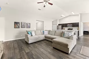 2186 SW Imperial St, Port Saint Lucie, FL 34987 - Photo 17