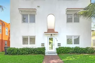 518 Biscayne Dr, West Palm Beach, FL 33401 - Photo 9