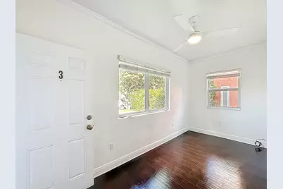 518 Biscayne Drive #C, West Palm Beach, FL 33401 - Photo 11