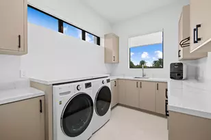 2420 NE 48th St, Lighthouse Point, FL 33064 - Photo 21