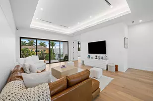 2420 NE 48th St, Lighthouse Point, FL 33064 - Photo 19