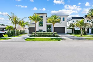 2420 NE 48th St, Lighthouse Point, FL 33064 - Photo 1