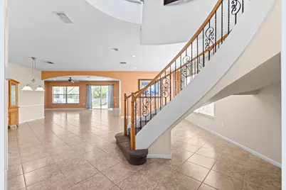 9723 Phipps Lane, Wellington, FL 33414 - Photo 5