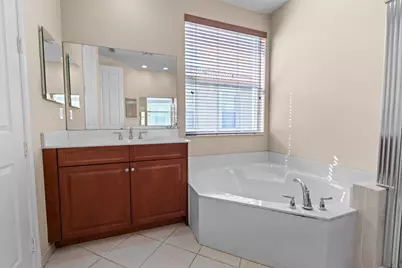 9723 Phipps Lane, Wellington, FL 33414 - Photo 23