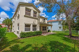 9723 Phipps Ln, Wellington, FL 33414 - Photo 35