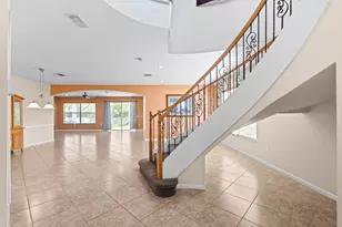 9723 Phipps Ln, Wellington, FL 33414 - Photo 5