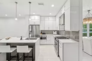 17427 Tiffany Trace Dr, Boca Raton, FL 33487 - Photo 9