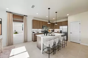 5484 NW Camberly Ct, Port Saint Lucie, FL 34987 - Photo 9