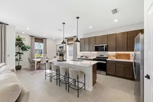 5484 NW Camberly Ct, Port Saint Lucie, FL 34987 - Photo 5