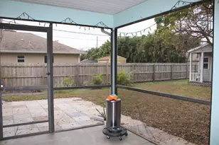 2533 SE Grand Dr, Port Saint Lucie, FL 34952 - Photo 25