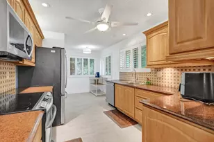 9361 SW 23rd St, Davie, FL 33324 - Photo 11