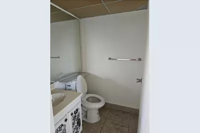 39 Valencia, Delray Beach, FL 33446 - Photo 5