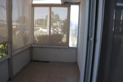 39 Valencia, Delray Beach, FL 33446 - Photo 15