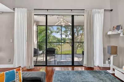 301 SW 158th Terrace #204, Pembroke Pines, FL 33027 - Photo 3