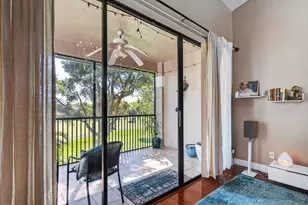 301 SW 158th Terrace, Pembroke Pines, FL 33027 - Photo 17