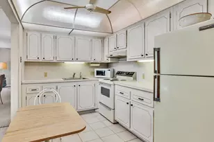 288 Fanshaw, Boca Raton, FL 33434 - Photo 7