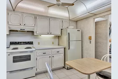 288 Fanshaw #G, Boca Raton, FL 33434 - Photo 9