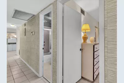 288 Fanshaw #G, Boca Raton, FL 33434 - Photo 5