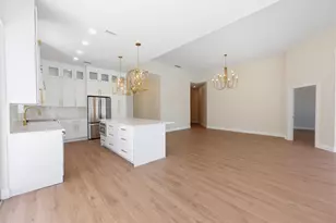 283 Kelsey Park Cir, Palm Beach Gardens, FL 33410 - Photo 13